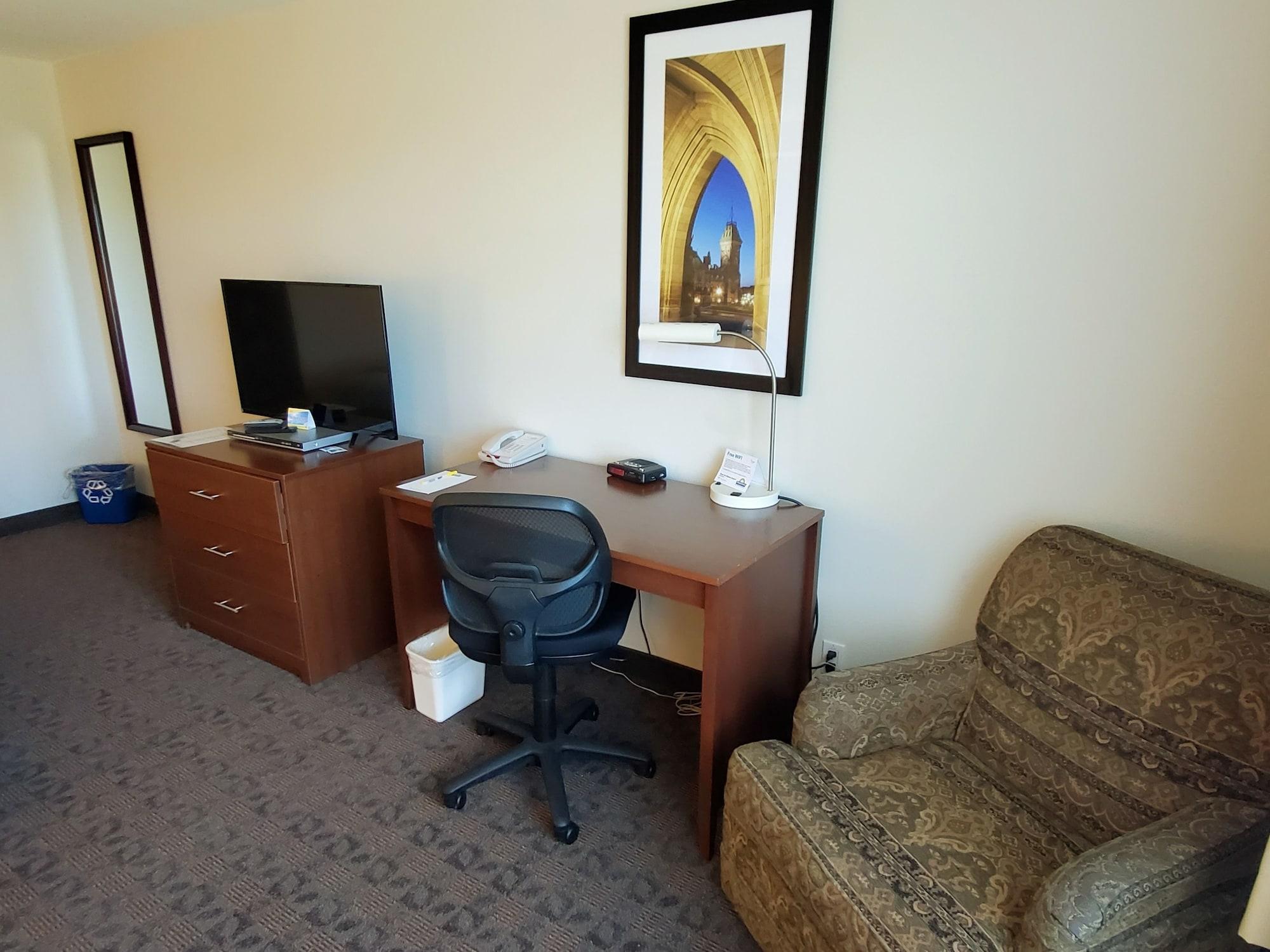 Days Inn By Wyndham Ottawa Airport Exteriör bild