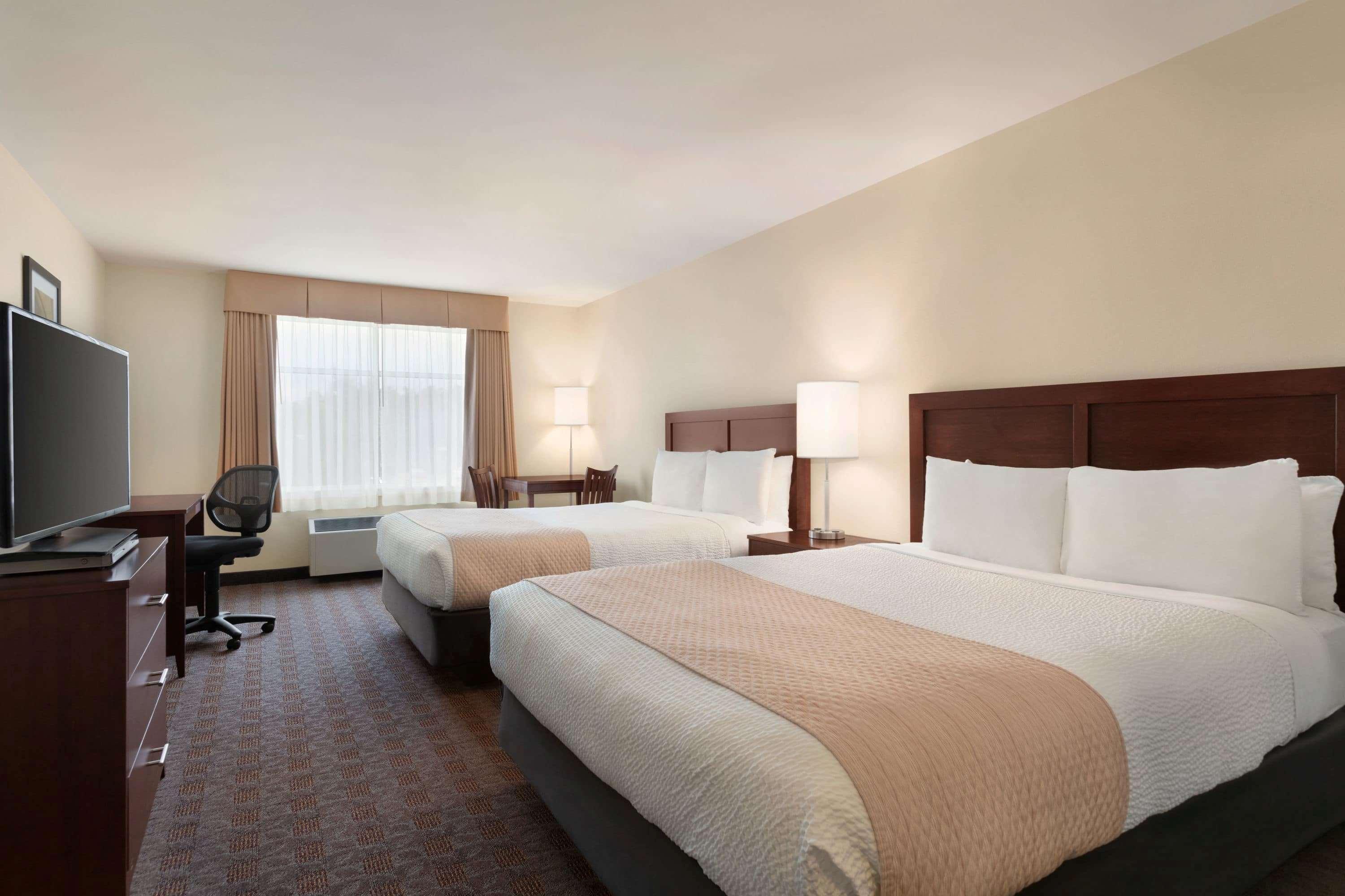 Days Inn By Wyndham Ottawa Airport Exteriör bild